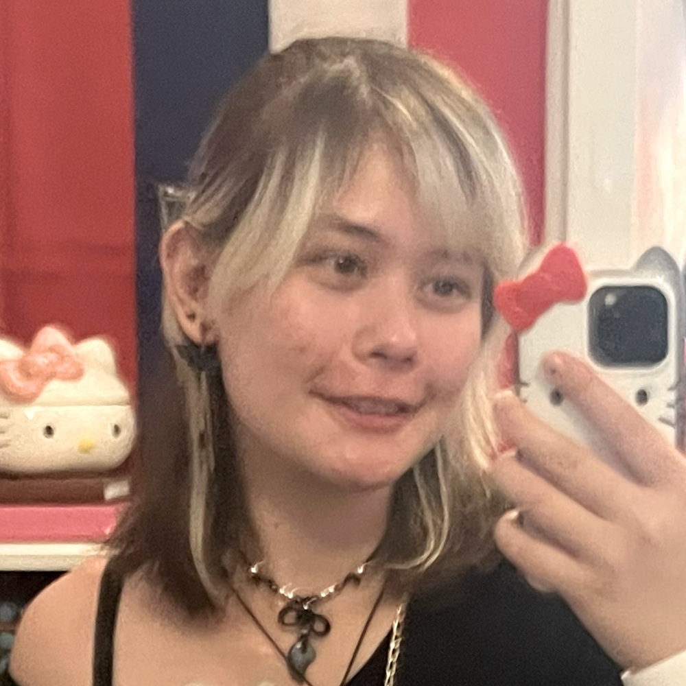 Meet your Posher, Selene